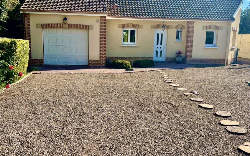 Pavillon 4 chambres, 1 bureau, 2 salles d’eau, autonomie de plain-pied garage sous-sol terrasse jardin