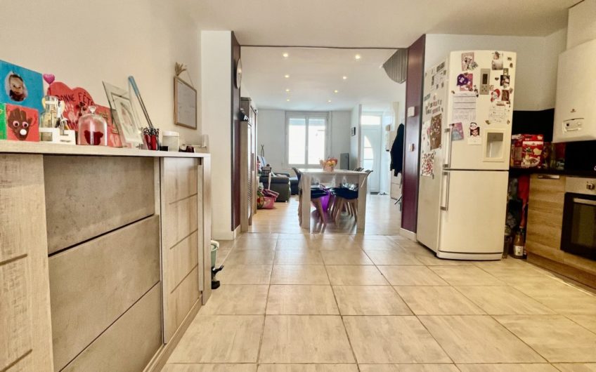 Maison quartier Saint-Acheul de 83m2 3 chambres, un extérieur